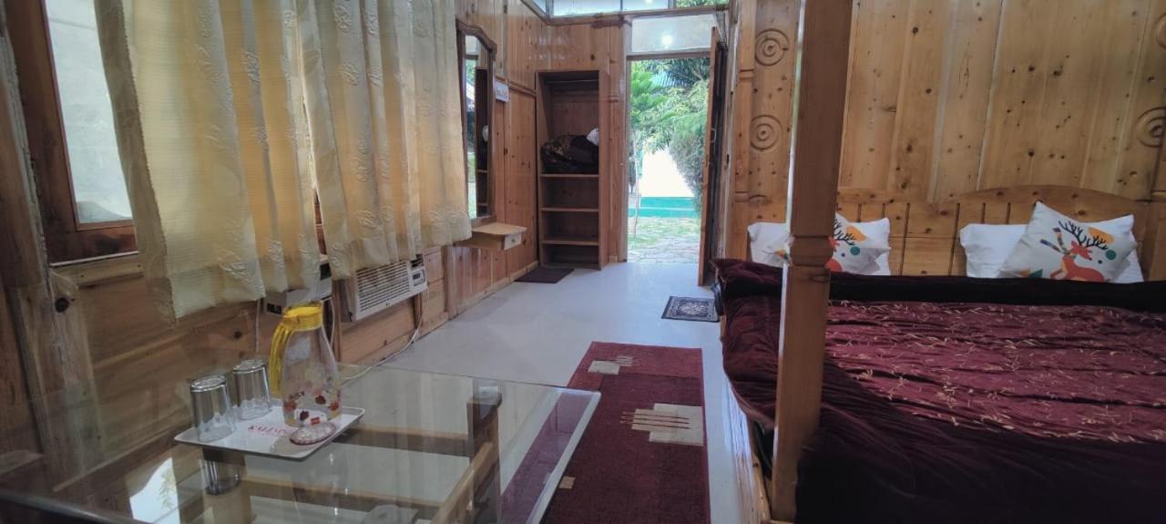 Kalindi Nature Resort Lakhamandal Myani 外观 照片